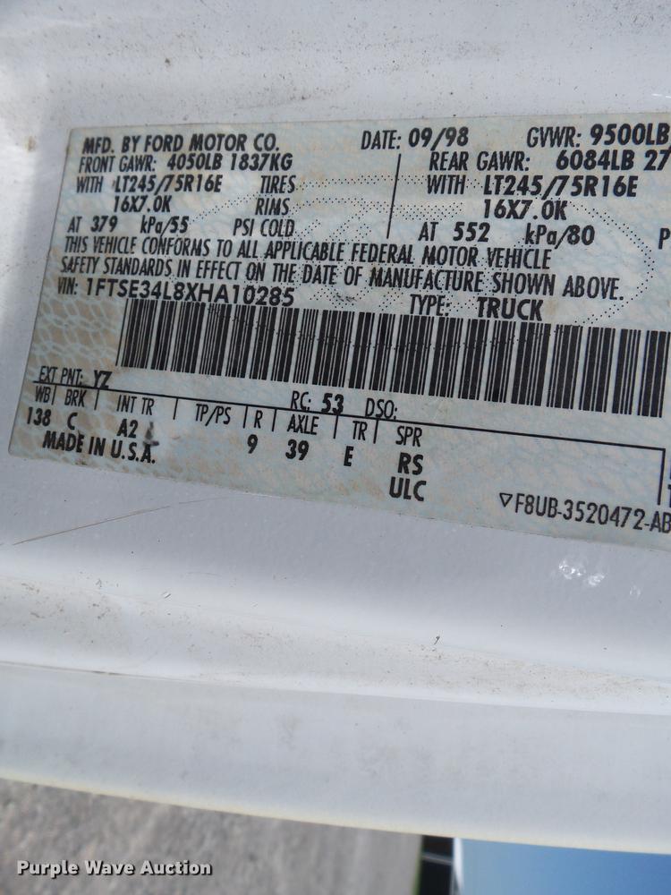 image for item DB7082 1999 Ford Econoline E350 Super Duty van