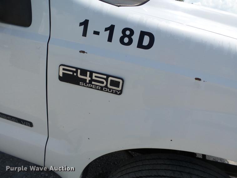 image for item DB7099 2000 Ford F450 Super Duty XL flatbed truck