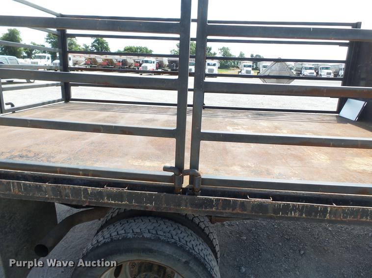 image for item DB7099 2000 Ford F450 Super Duty XL flatbed truck