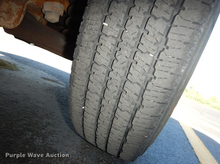 image for item DB8340 2004 Chevrolet Silverado 1500 pickup truck