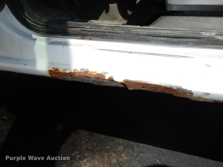 image for item DB8340 2004 Chevrolet Silverado 1500 pickup truck