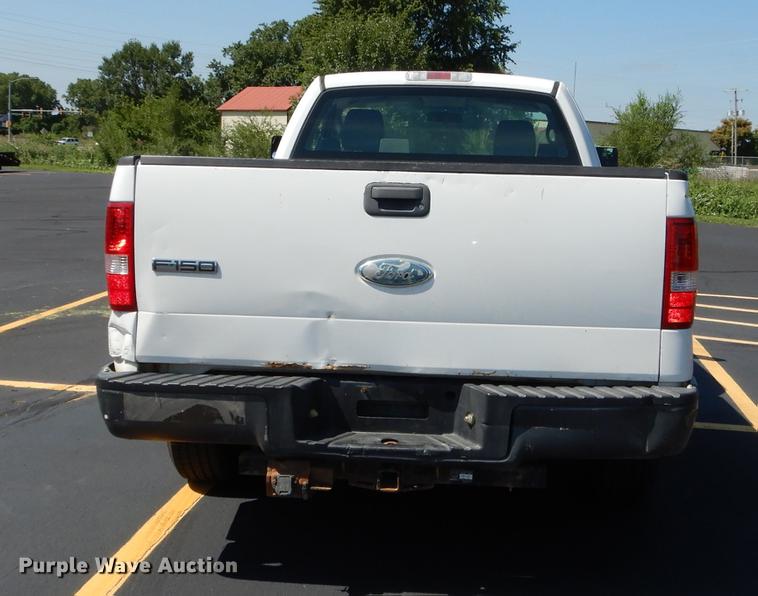 image for item DB8398 2006 Ford F150 XL pickup truck