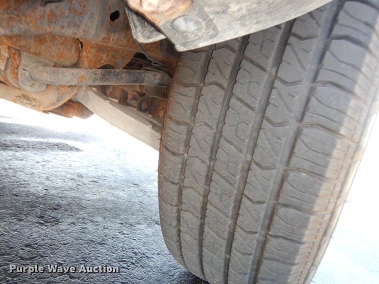 image for item DB8398 2006 Ford F150 XL pickup truck