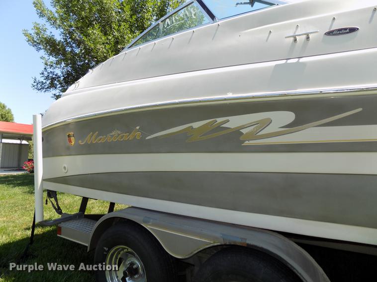 image for item DB8669 2000 Mariah Jubilee 214 deck boat