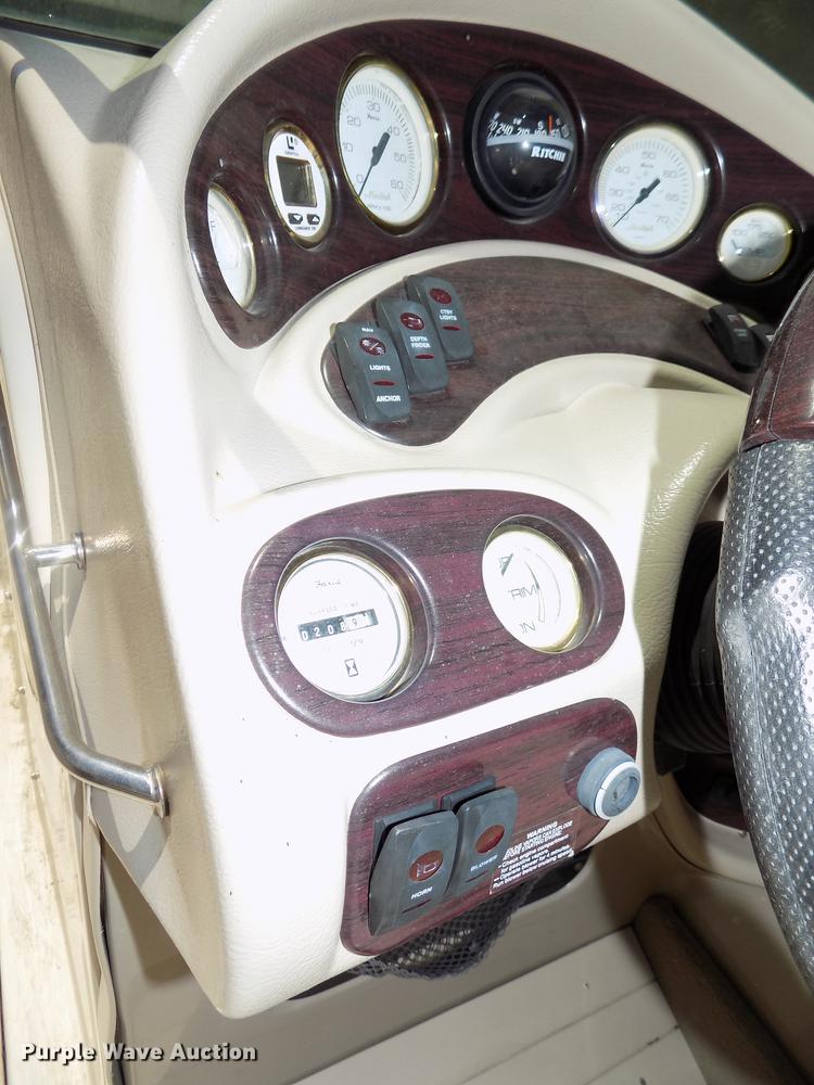 image for item DB8669 2000 Mariah Jubilee 214 deck boat