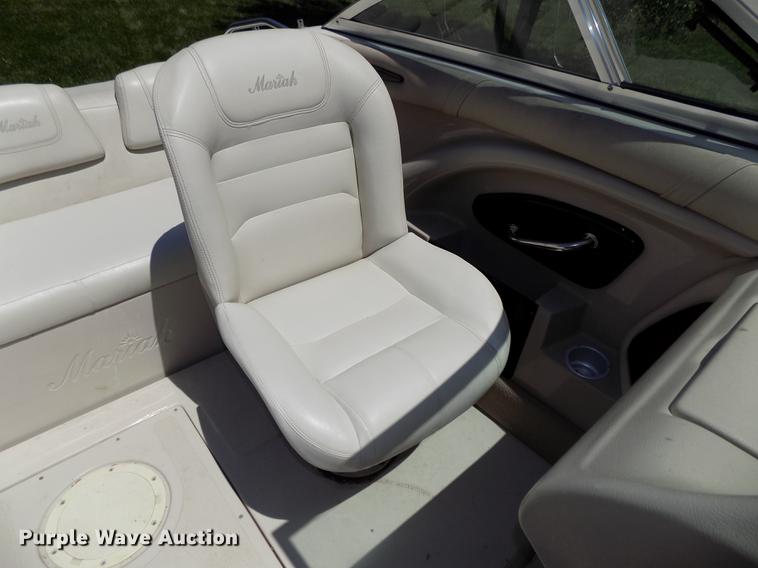 image for item DB8669 2000 Mariah Jubilee 214 deck boat