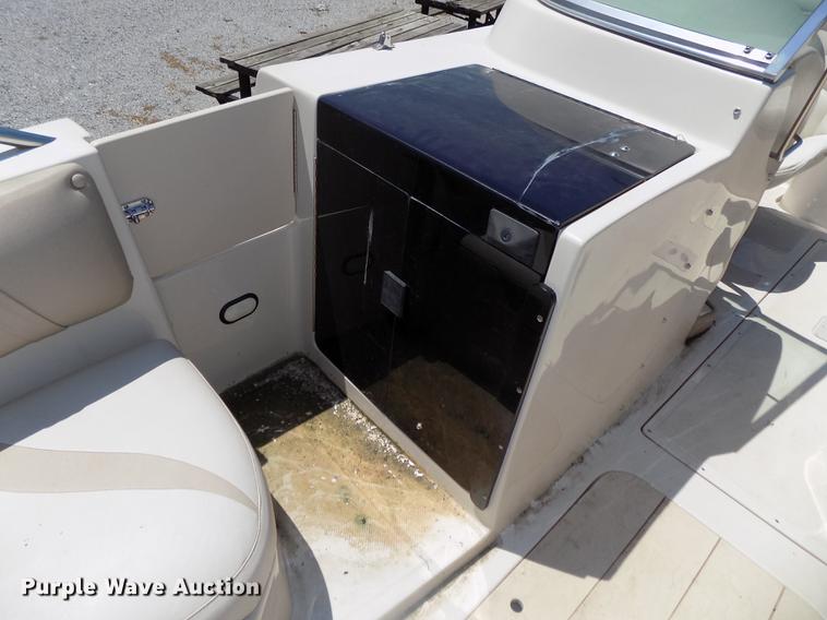 image for item DB8669 2000 Mariah Jubilee 214 deck boat