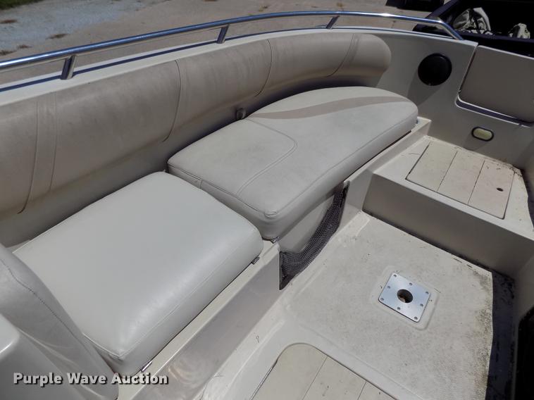 image for item DB8669 2000 Mariah Jubilee 214 deck boat