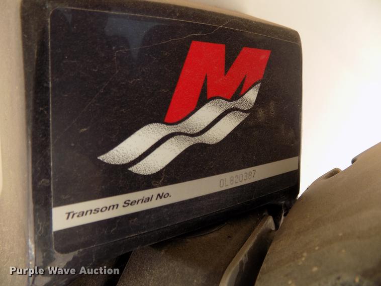 image for item DB8669 2000 Mariah Jubilee 214 deck boat