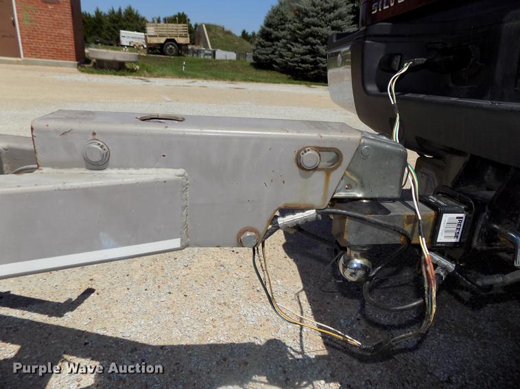 image for item DB8669 2000 Mariah Jubilee 214 deck boat