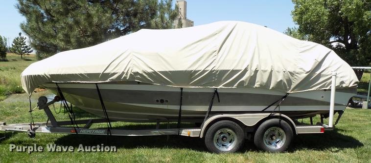 image for item DB8669 2000 Mariah Jubilee 214 deck boat