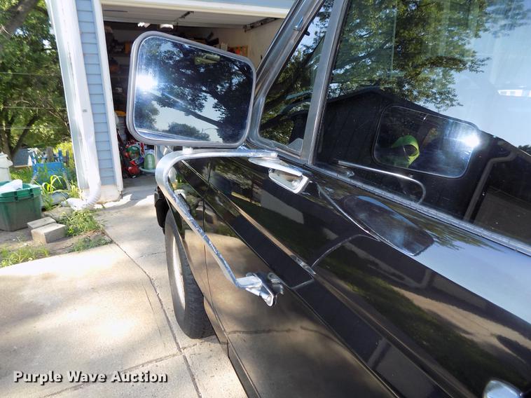 image for item DB8677 1994 Ford F150 XL SuperCab pickup truck