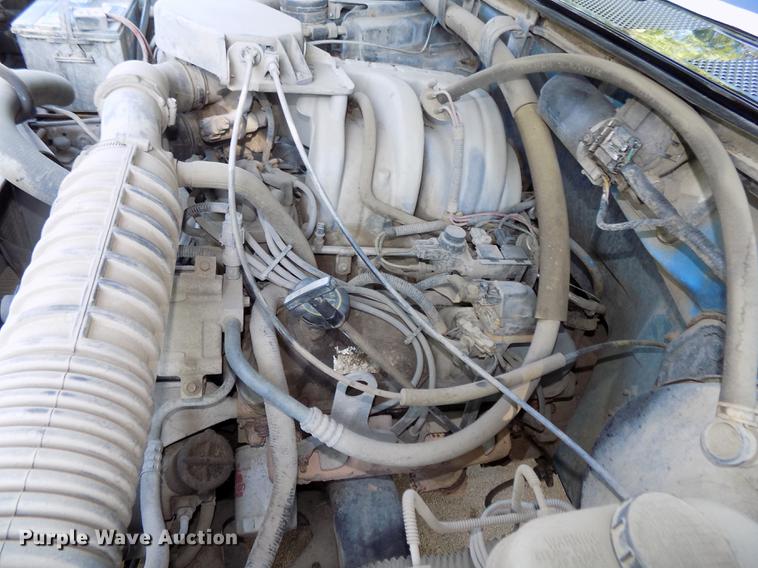 image for item DB8677 1994 Ford F150 XL SuperCab pickup truck