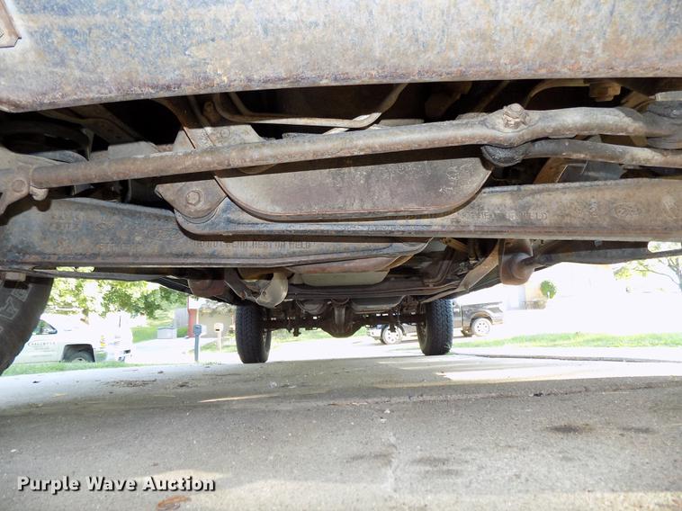 image for item DB8677 1994 Ford F150 XL SuperCab pickup truck