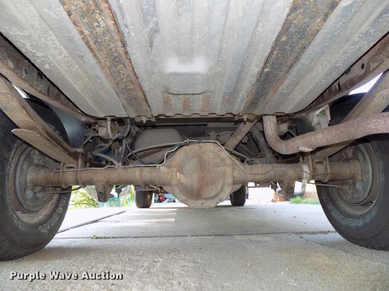 image for item DB8677 1994 Ford F150 XL SuperCab pickup truck