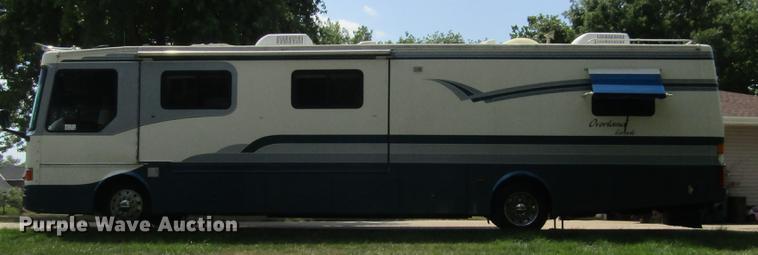 image for item DD2678 1997 Overland Laredo RV
