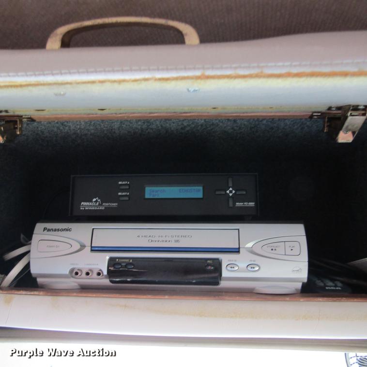 image for item DD2678 1997 Overland Laredo RV