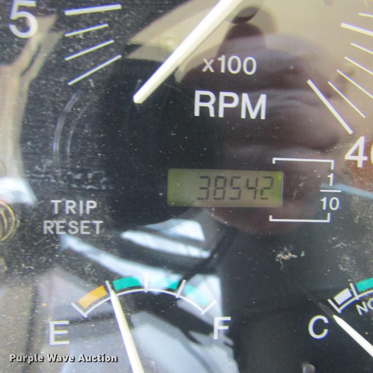 image for item DD2678 1997 Overland Laredo RV