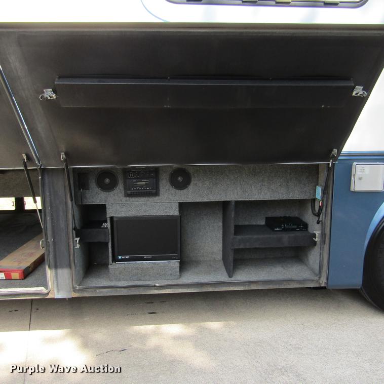 image for item DD2678 1997 Overland Laredo RV