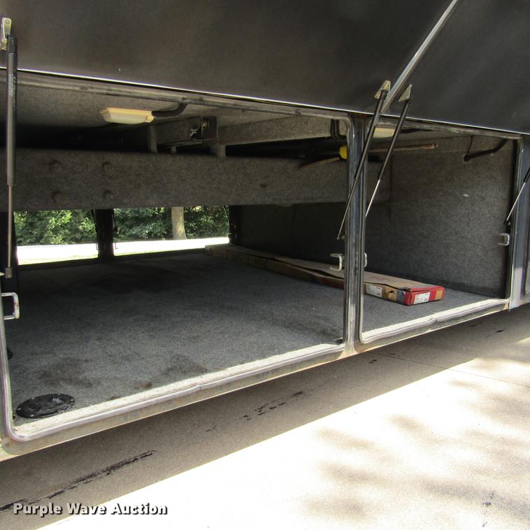 image for item DD2678 1997 Overland Laredo RV