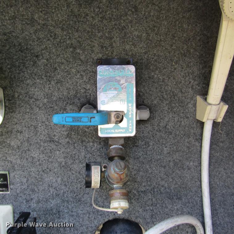 image for item DD2678 1997 Overland Laredo RV