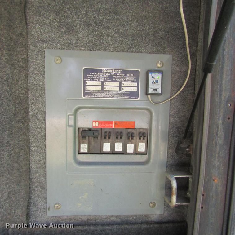 image for item DD2678 1997 Overland Laredo RV