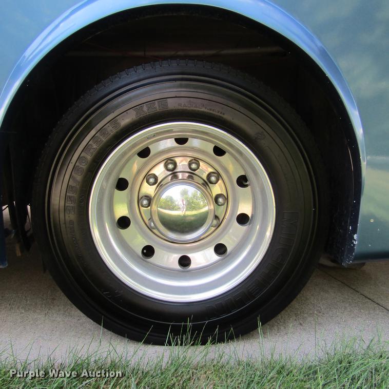 image for item DD2678 1997 Overland Laredo RV