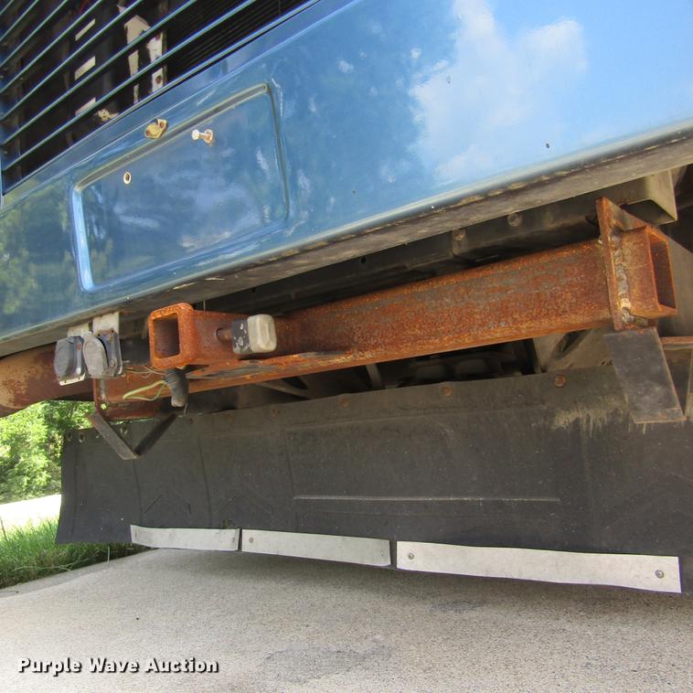 image for item DD2678 1997 Overland Laredo RV