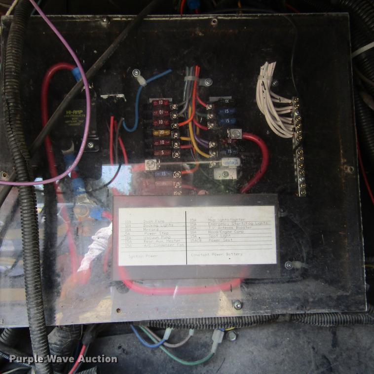 image for item DD2678 1997 Overland Laredo RV