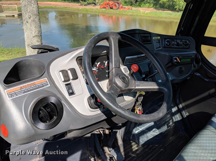image for item DD5241 2013 Kubota RTV1100 utility vehicle