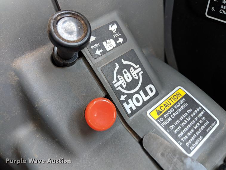 image for item DD5241 2013 Kubota RTV1100 utility vehicle