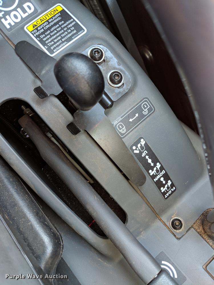 image for item DD5241 2013 Kubota RTV1100 utility vehicle