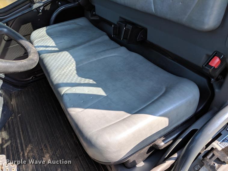 image for item DD5241 2013 Kubota RTV1100 utility vehicle