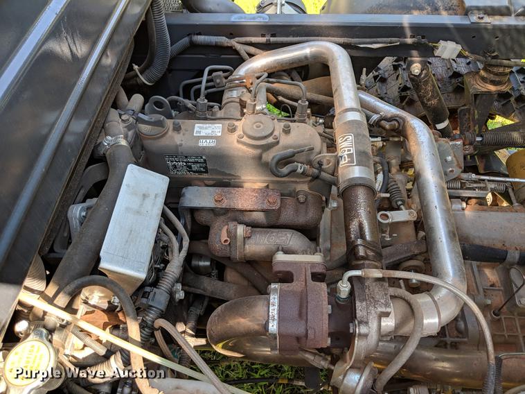 image for item DD5241 2013 Kubota RTV1100 utility vehicle