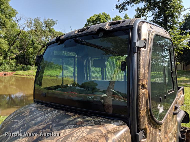 image for item DD5241 2013 Kubota RTV1100 utility vehicle