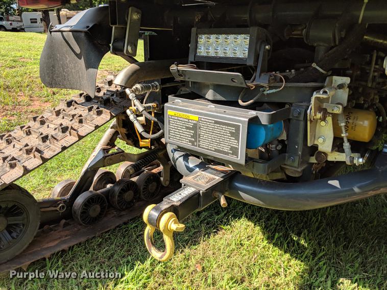 image for item DD5241 2013 Kubota RTV1100 utility vehicle