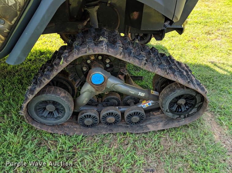 image for item DD5241 2013 Kubota RTV1100 utility vehicle