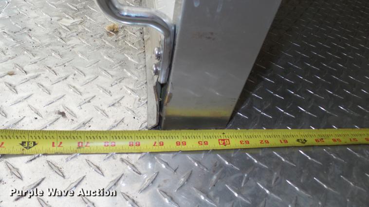 image for item DD7253 2011 Wells Cargo CVG2825 enclosed cargo trailer