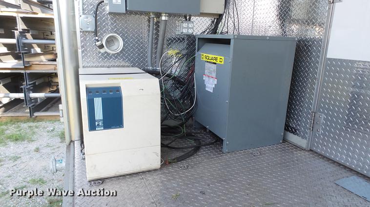 image for item DD7253 2011 Wells Cargo CVG2825 enclosed cargo trailer