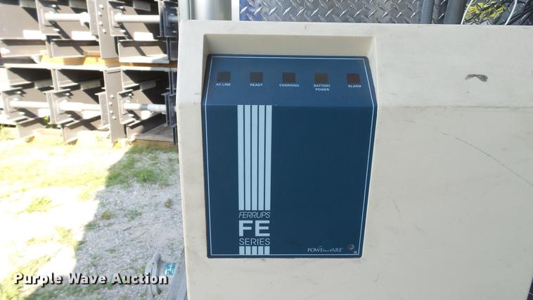 image for item DD7253 2011 Wells Cargo CVG2825 enclosed cargo trailer