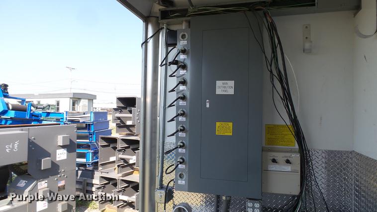 image for item DD7253 2011 Wells Cargo CVG2825 enclosed cargo trailer