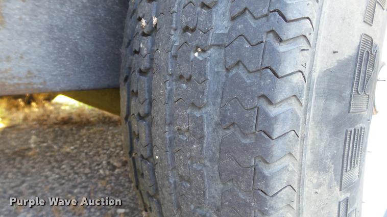 image for item DD7253 2011 Wells Cargo CVG2825 enclosed cargo trailer