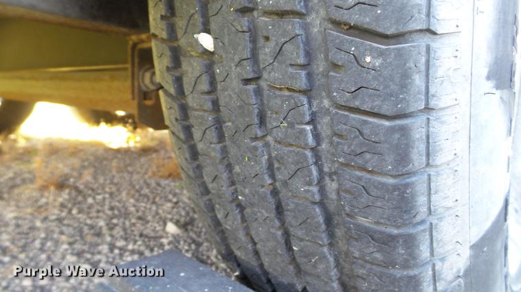 image for item DD7253 2011 Wells Cargo CVG2825 enclosed cargo trailer