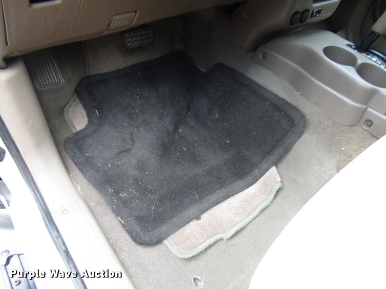 image for item DD7508 2002 Toyota Tacoma Double Cab pickup truck