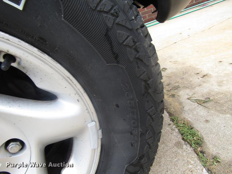 image for item DD7508 2002 Toyota Tacoma Double Cab pickup truck