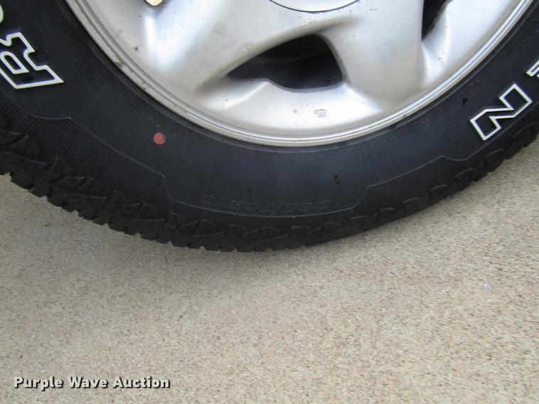 image for item DD7508 2002 Toyota Tacoma Double Cab pickup truck