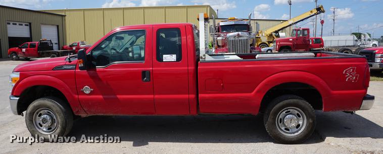 image for item DD7759 2013 Ford F250 Super Duty SuperCab pickup truck