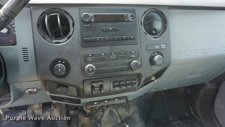 image for item DD7759 2013 Ford F250 Super Duty SuperCab pickup truck