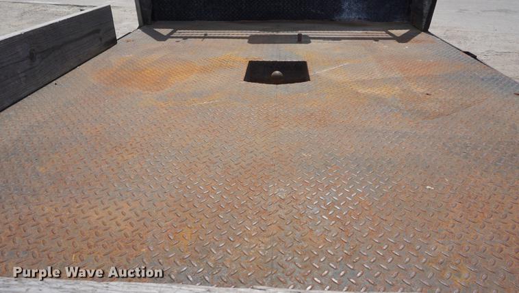 image for item DD7761 2008 Ford F250 Super Duty Crew Cab flatbed pickup truck