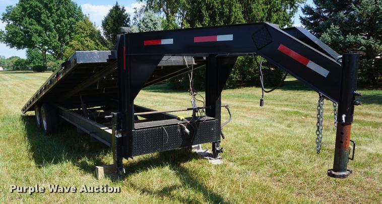 image for item DD7778 2013 South Valley tilt deck equipment trailer